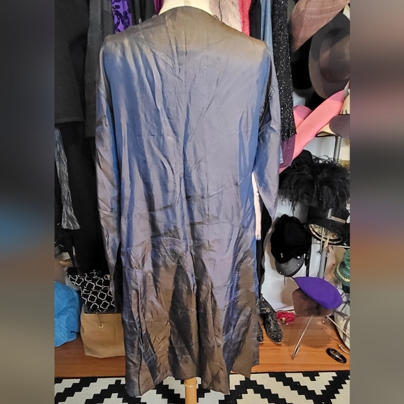 Artsy and Chic Cynthia Ashby Abstract Dress - Picture 3 of 6